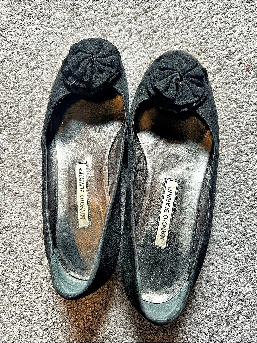Manolo Blahnik Suede Rosette Flats Black